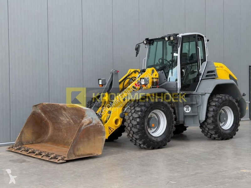 مُحمّلة Wacker Neuson WL 110