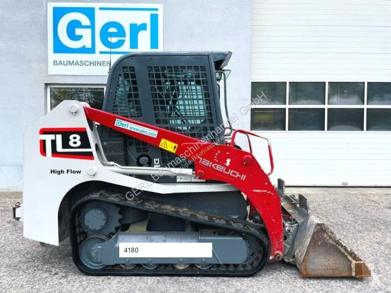 مُحمّلة Takeuchi TL8