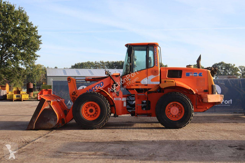 مُحمّلة Fiat Kobelco W170