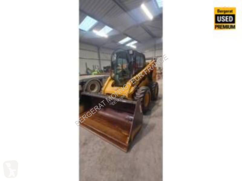مُحمّلة Caterpillar 272D3 XE