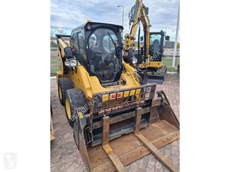 مُحمّلة Caterpillar 262D3