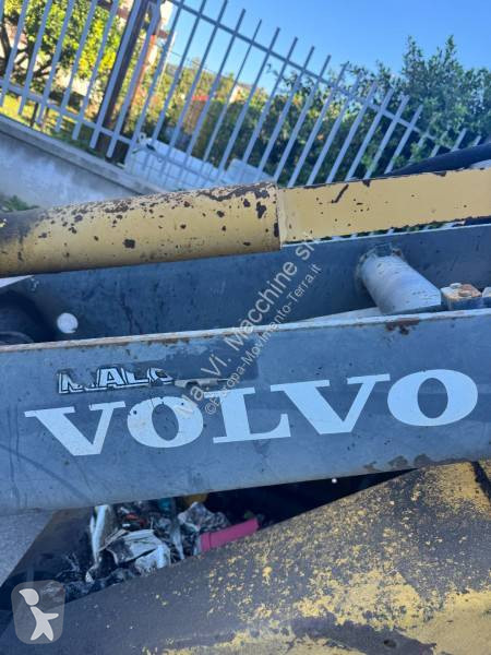 Incarcator Volvo