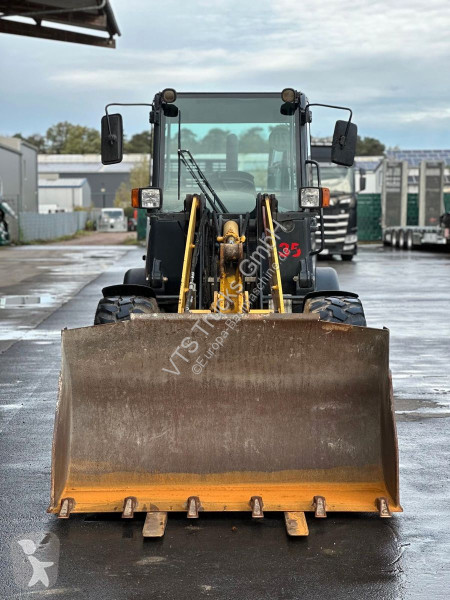 مُحمّلة Komatsu Radlader inkl. Gabel Schaufel...