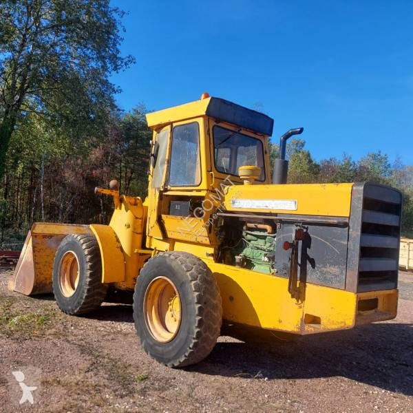 Товарач John Deere