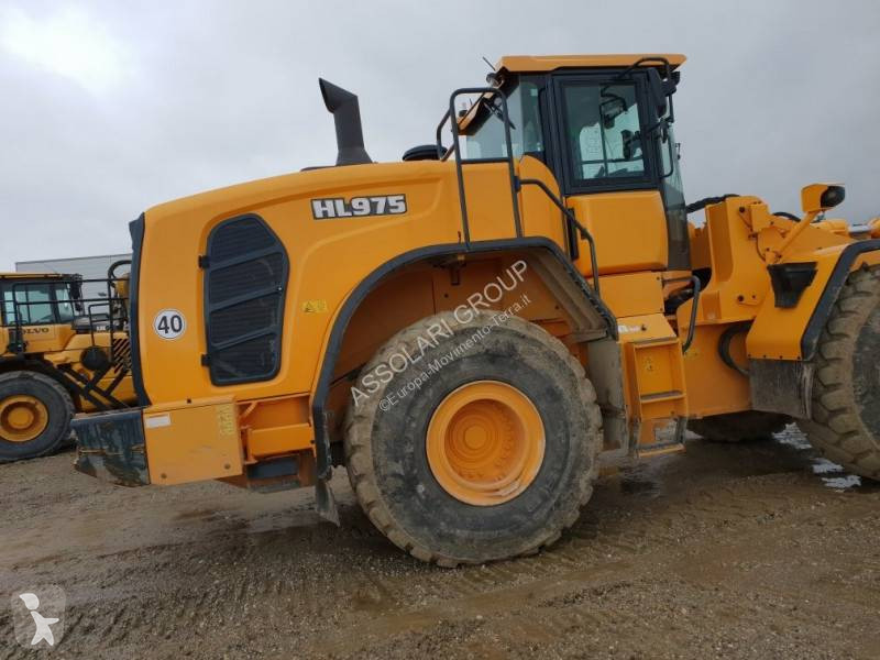Pala Hyundai HL 975