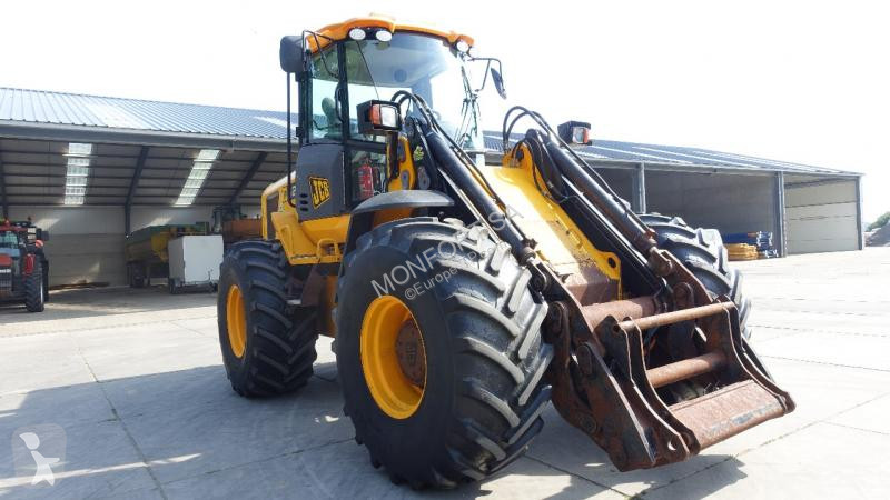 Shovel JCB