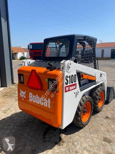 Shovel Bobcat