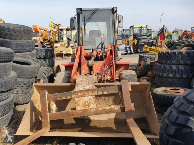 Фронтальный погрузчик O&K Ładowarka kołowa O&K L8
