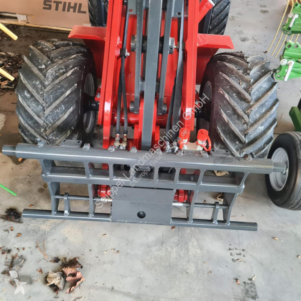 Pala cargadora Schäffer 2028 SLT