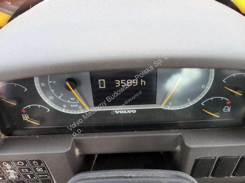 Nakladač Volvo 150 H