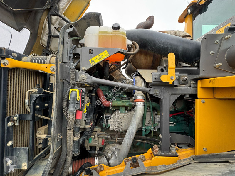 Shovel Volvo L110H