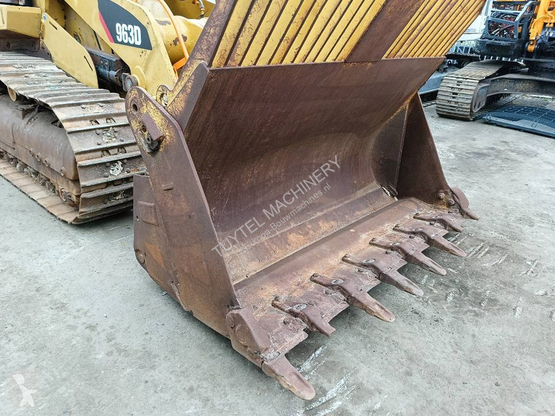 Shovel Caterpillar crawler loader tracked...