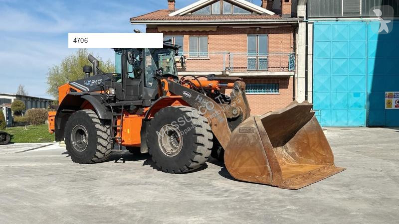Shovel Hitachi -7