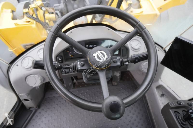 Nakladač Volvo H
