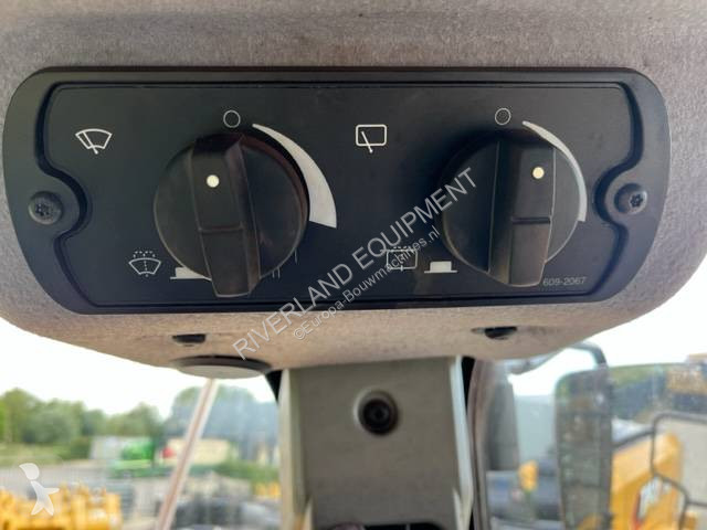 Shovel Caterpillar 980 demo 2022 with only 2525...