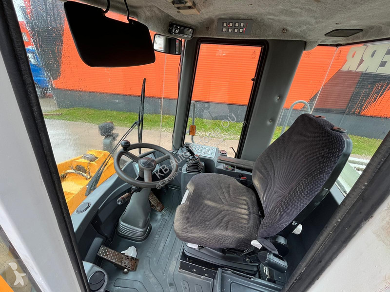 Læssemaskine Liebherr L 554 4x4 AC / CENTRL...
