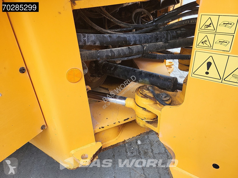 Shovel Hyundai HL955