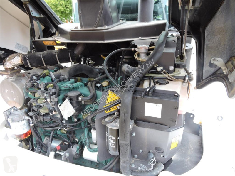 Nakladač Volvo G + FORK