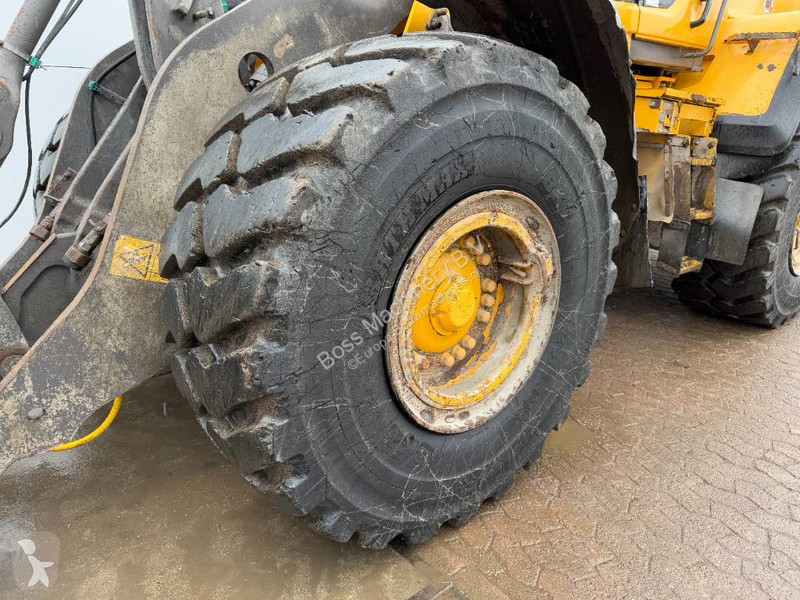 Shovel Volvo - 3rd Function / Quick Coupler /...