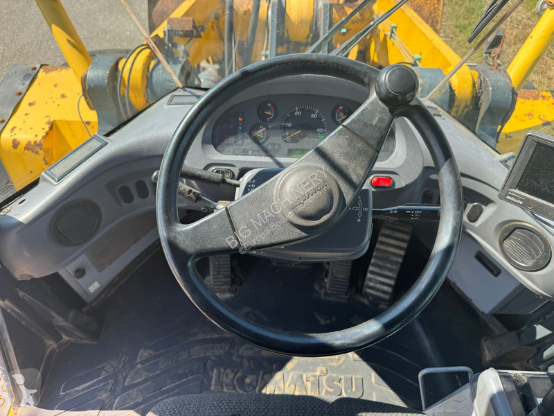Nakladač Komatsu