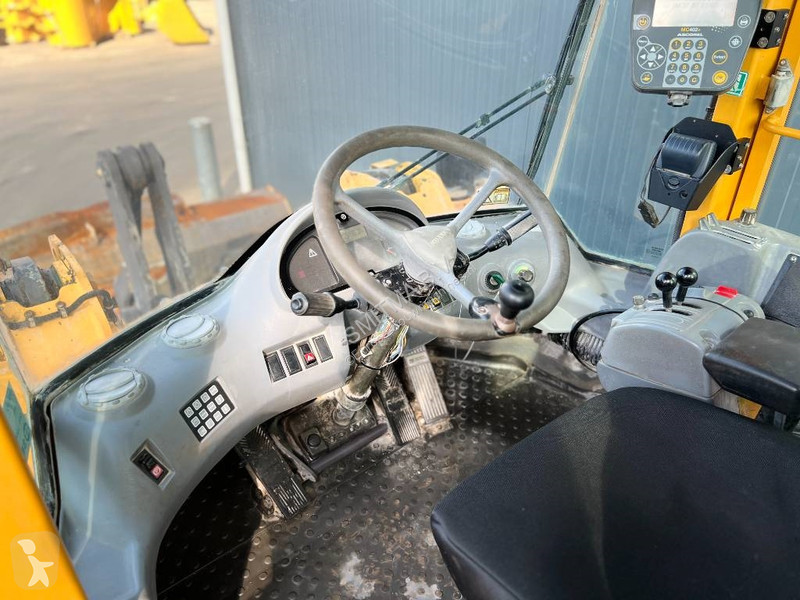 Nakladač Volvo