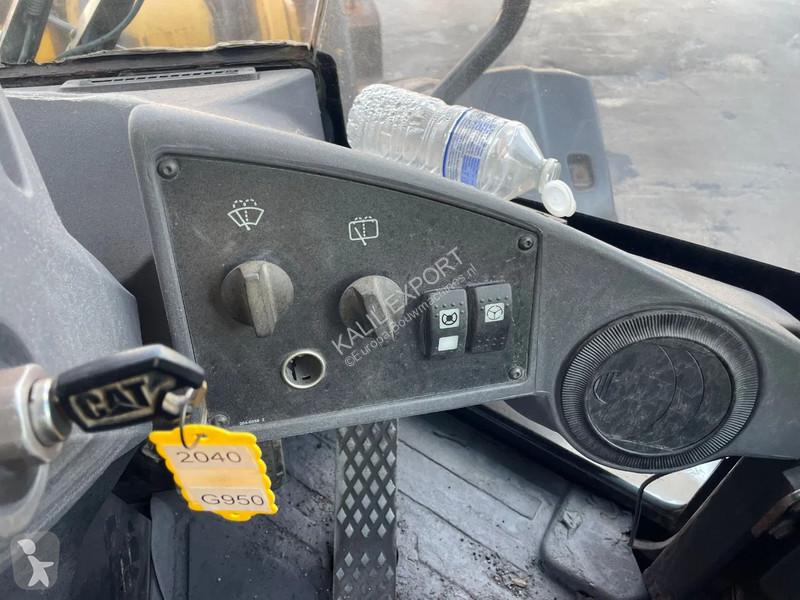 مُحمّلة Caterpillar Wheel Loader Bucket Problem...