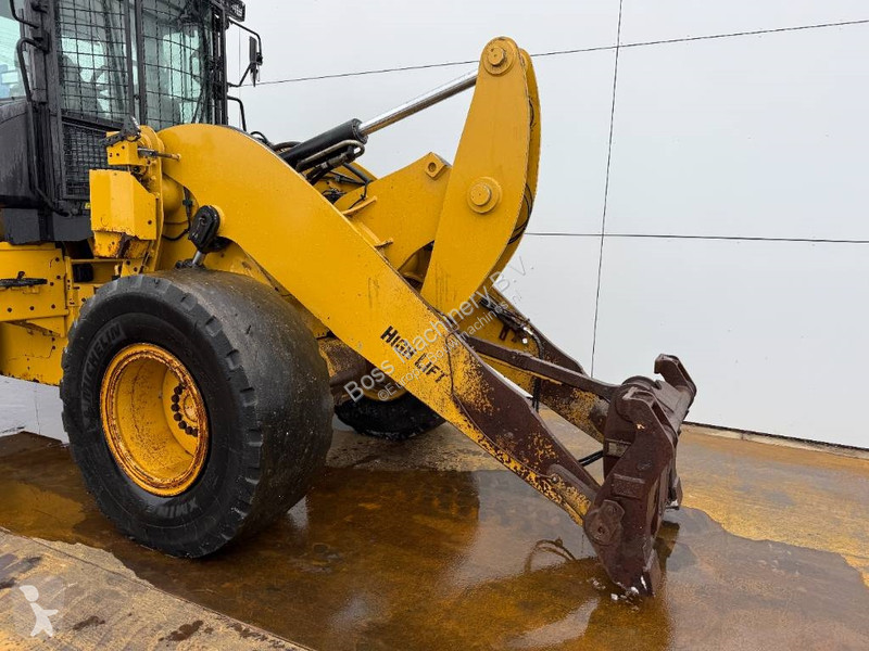 Nakladač Caterpillar 926M - Dutch Machine /...