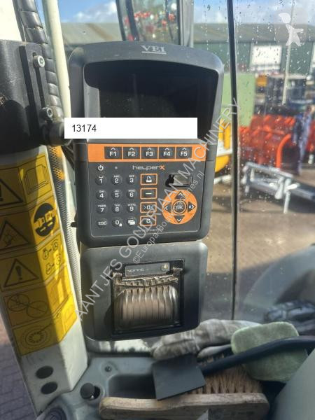 Nakladač Liebherr 566 XPower