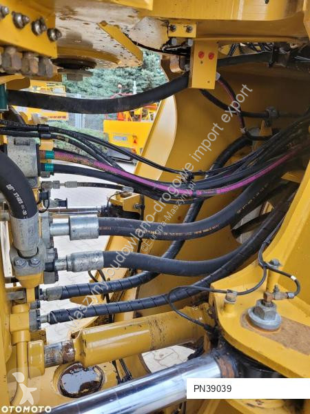 Chargeuse Caterpillar 982M