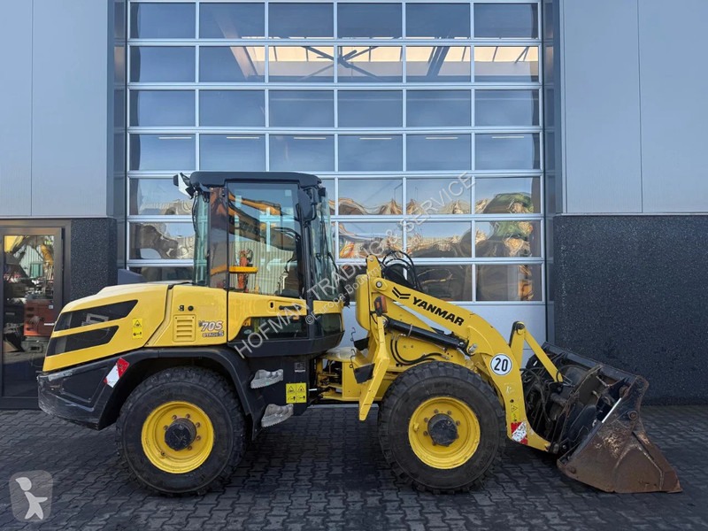 Nakladač Yanmar V70S