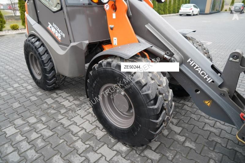 Ładowarka Hitachi  / ŁADOWARKA KOŁOWA / 2020 R...