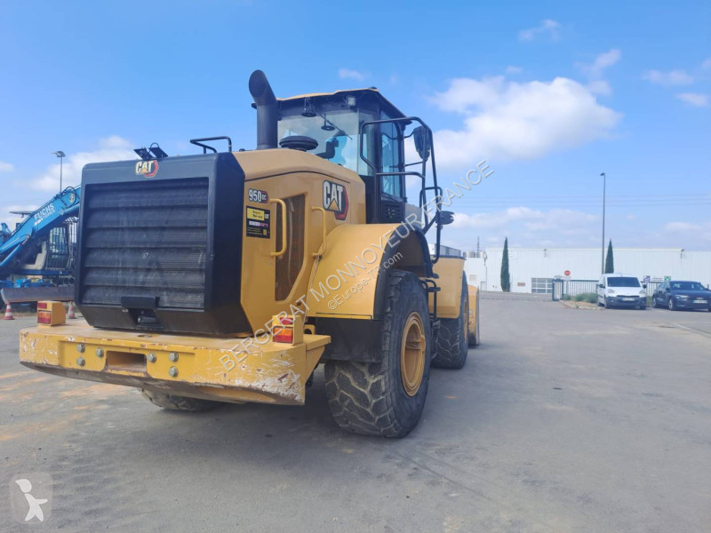Nakladač Caterpillar 950GC