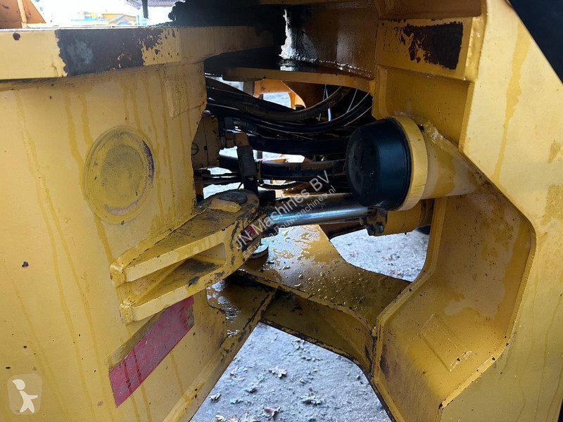 Læssemaskine Liebherr Included spare wheels