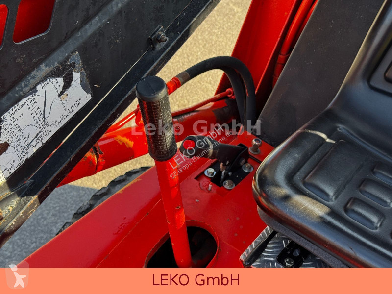 Nakladač Gehl 360 Radlader