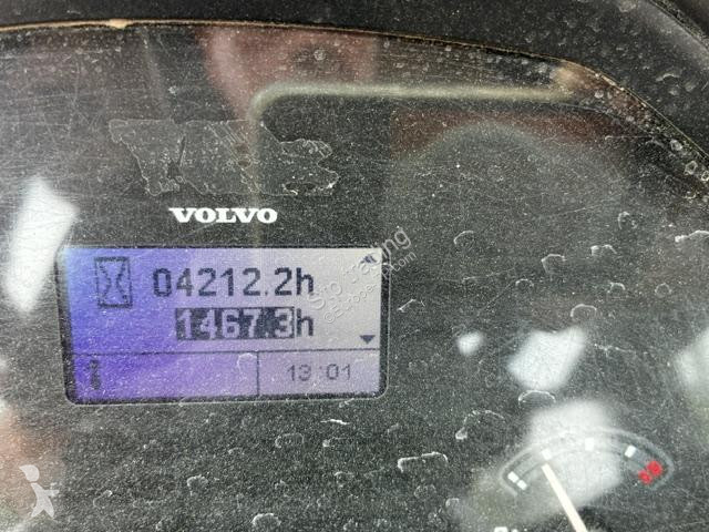 Nakladač Volvo 30G