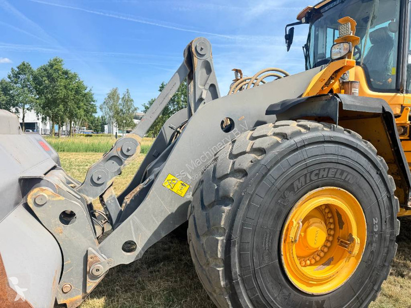 Nakladač Volvo L220H - Automatic Greasing /...