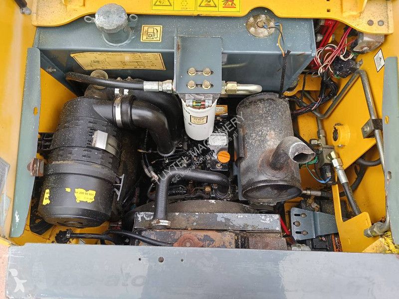Nakladač Gehl 3840 schranklader bobcat skidsteer