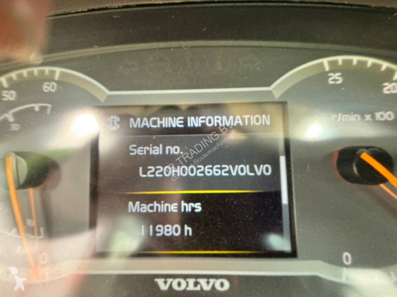 مُحمّلة Volvo L 220 H