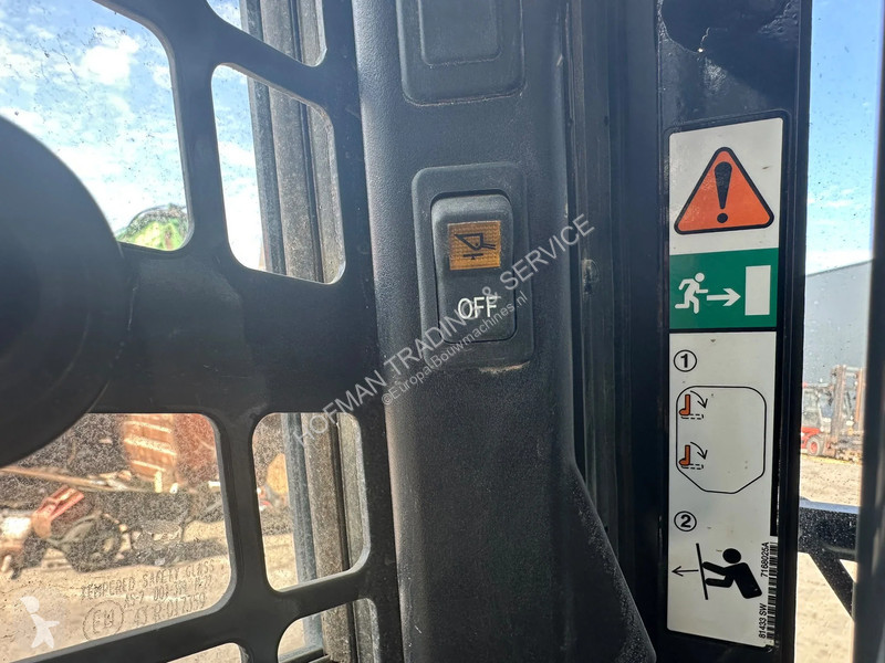 مُحمّلة Bobcat T590 | Joystick | HF