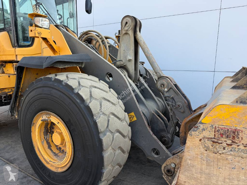 مُحمّلة Volvo - Automatic Greasing / Camera