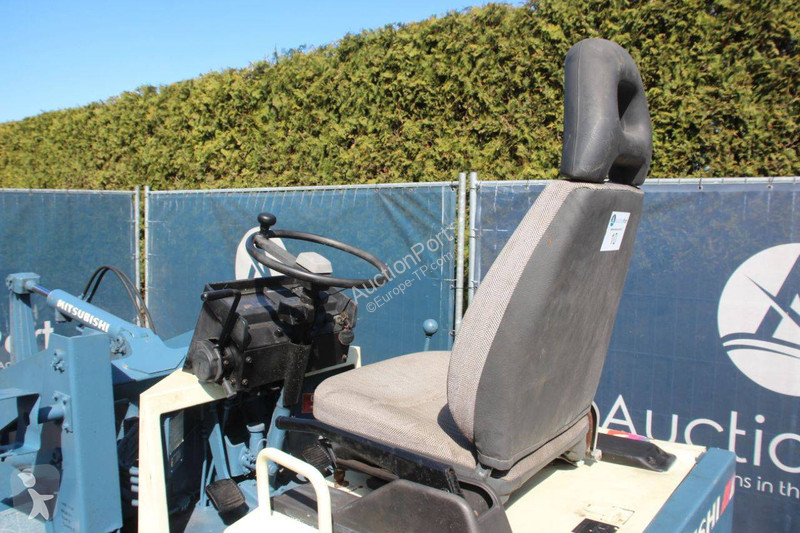 Chargeuse Mitsubishi WS200A