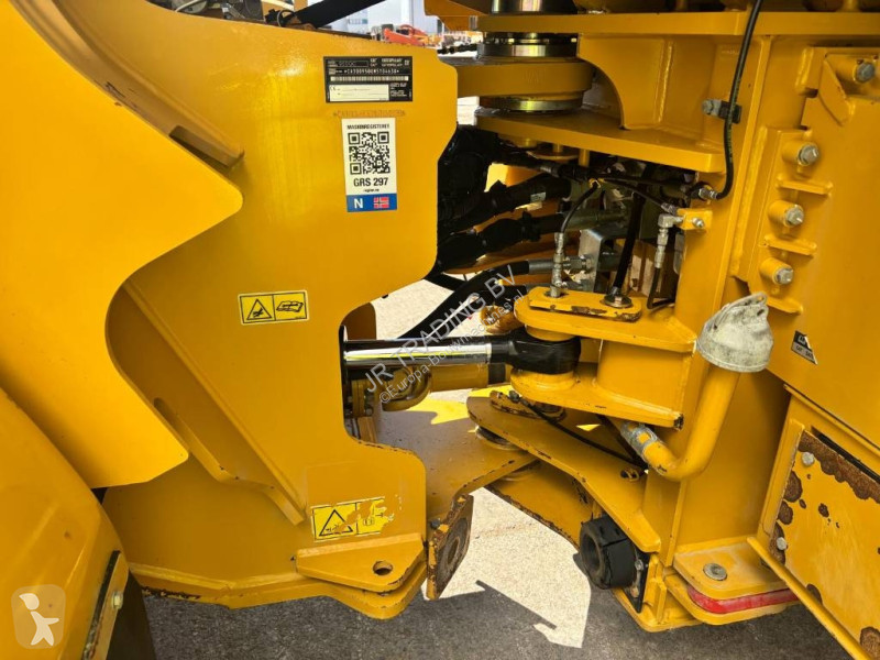Chargeuse Caterpillar GC
