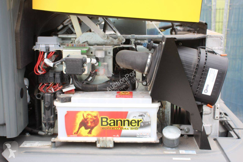 Chargeuse Neuson WL60