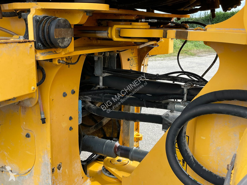 Товарач Volvo L110H