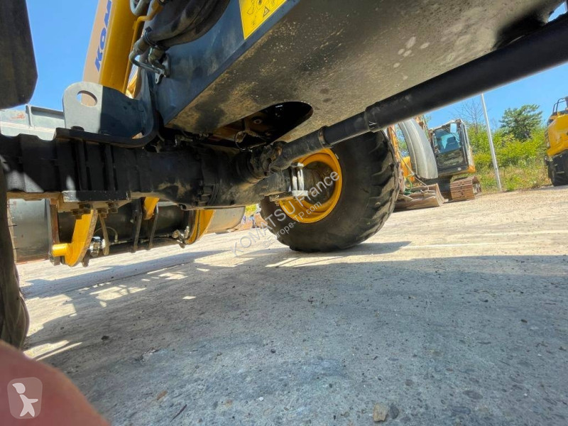 Chargeuse Komatsu WA100M-8E0
