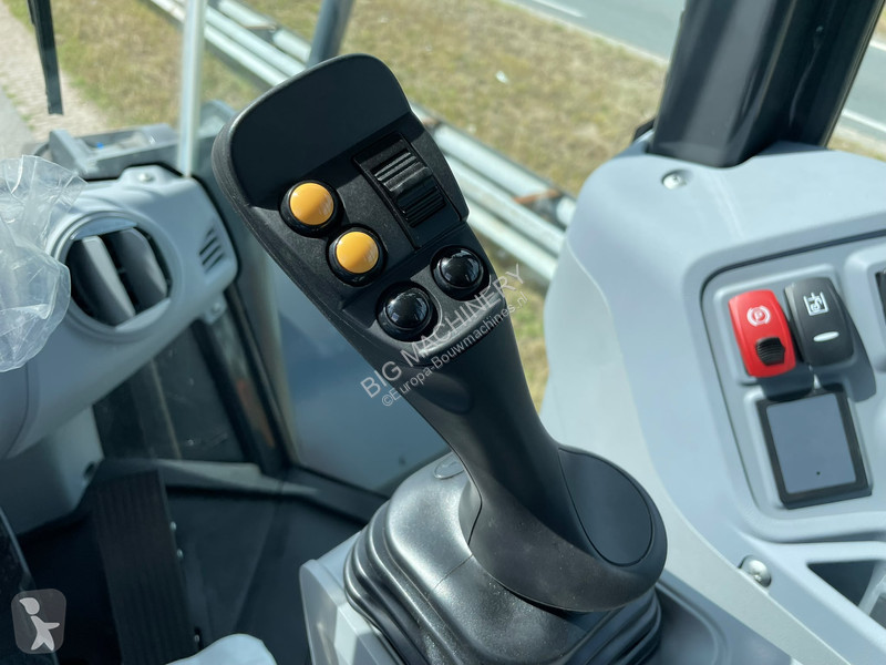 Chargeuse  DL280-7