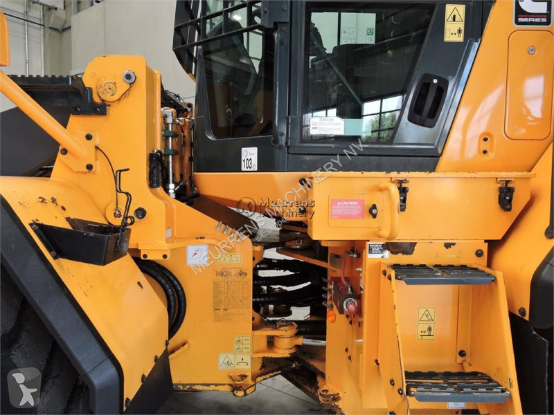Shovel Hyundai HL955A