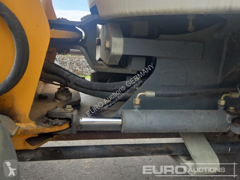 Навантажувач Liebherr L506