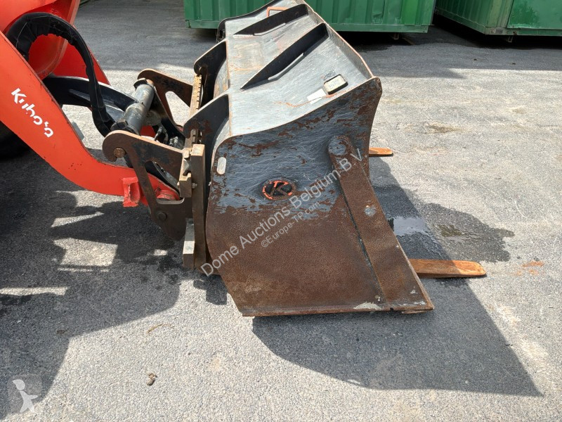 Chargeuse Kubota R065