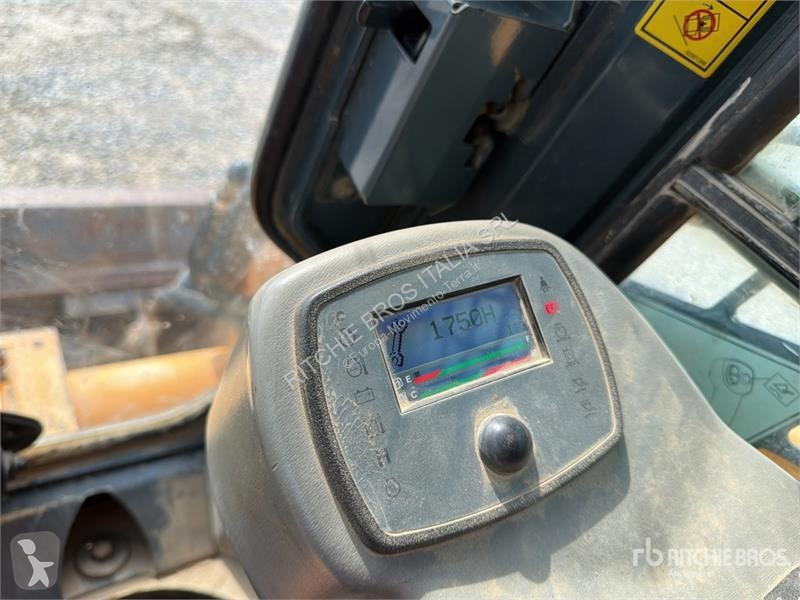 Pala cargadora Mustang Compact Track Loader